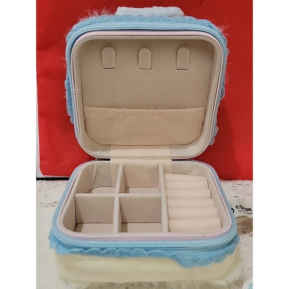 Confirmed Baby Three Plush Jewelry Box With Rotating Eyes Open Box. New.